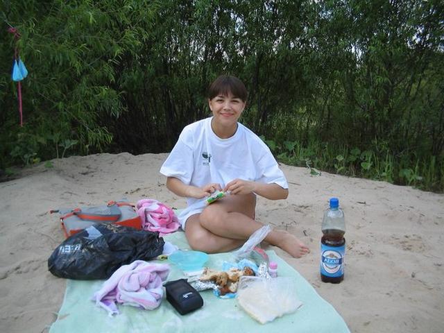 Поездка на природу закончилась интимной фотосессией 2 фото Поездка на природу закончилась интимной фотосессией 2 фото