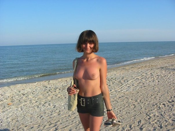 Похотливые мамочки и развратные телки светят голыми фигурами 17 фото