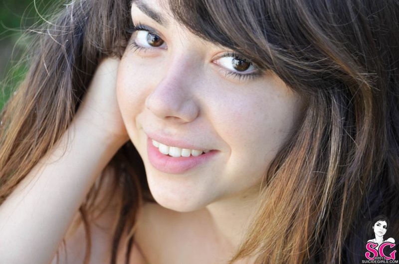 На террасе оголяет свое замечательное тело 14 фото На террасе оголяет свое замечательное тело 14 фото