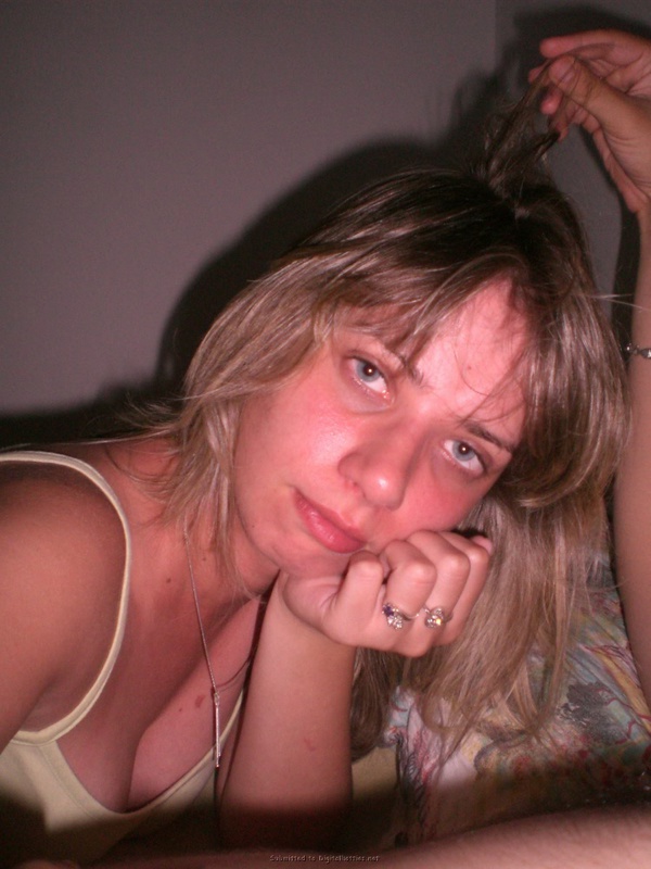 Молодая пара разместила интим фото с отдыха 16 фото Молодая пара разместила интим фото с отдыха 16 фото