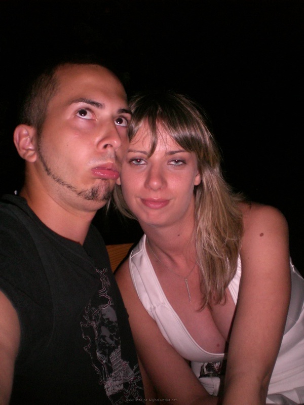 Молодая пара разместила интим фото с отдыха 17 фото Молодая пара разместила интим фото с отдыха 17 фото