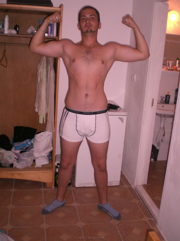 Молодая пара разместила интим фото с отдыха 21 фото Молодая пара разместила интим фото с отдыха 21 фото