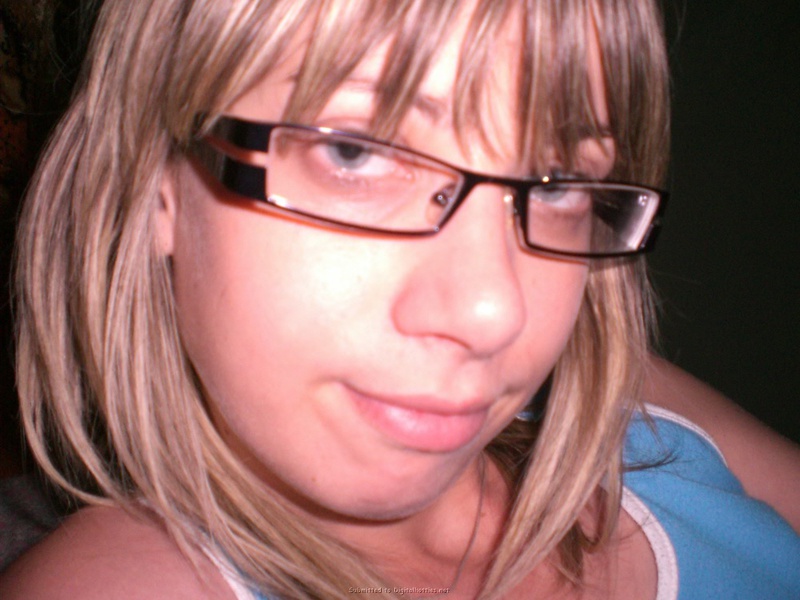 Молодая пара разместила интим фото с отдыха 11 фото Молодая пара разместила интим фото с отдыха 11 фото