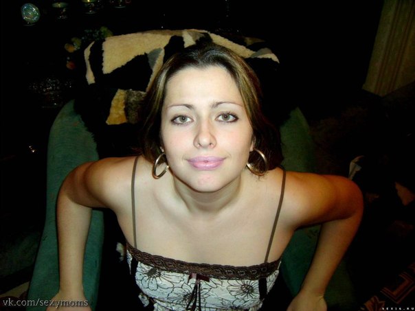 Любвеобильные барышни сверкают большими сиськами и промежностями 24 фото Любвеобильные барышни сверкают большими сиськами и промежностями 24 фото