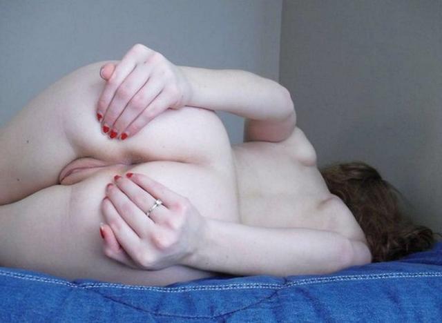 Голые письки на работе и дома 16 фото Голые письки на работе и дома 16 фото
