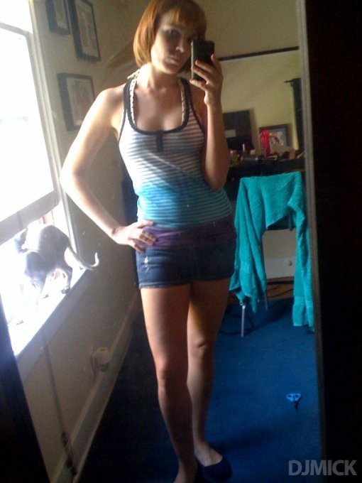 Домашнее селфи смазливых милашек в разных ракурсах 10 фото Домашнее селфи смазливых милашек в разных ракурсах 10 фото