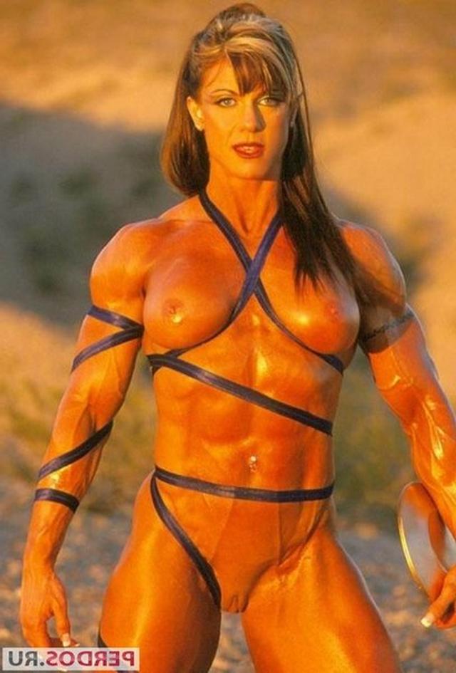 Подборка голых женщин бодибилдерш 10 фото Подборка голых женщин бодибилдерш 10 фото