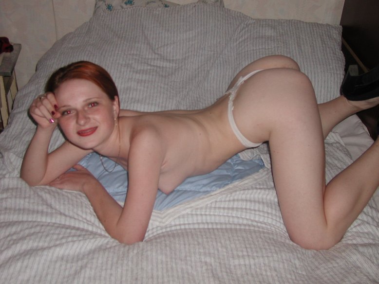 Рыжая сучка хороша и без нижнего белья 7 фото Рыжая сучка хороша и без нижнего белья 7 фото