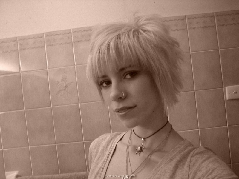 Откровенные позы развратной девушки для сайта знакомств 22 фото Откровенные позы развратной девушки для сайта знакомств 22 фото