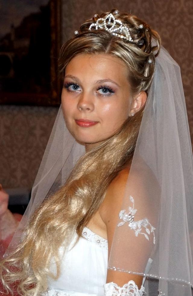 Девицы сосут члены и позируют в откровенном белье и голыми на камеру 22 фото Девицы сосут члены и позируют в откровенном белье и голыми на камеру 22 фото