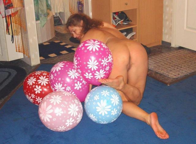 Обнаженные и бестолковые бабы позируют разом 20 фото Обнаженные и бестолковые бабы позируют разом 20 фото