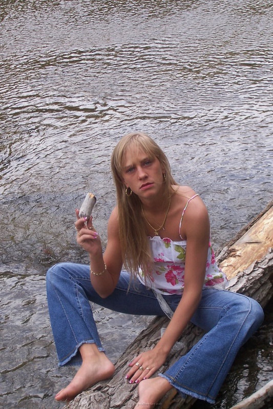 Минетчица отдыхает на курорте с волосатым хахалем и сосет член 25 фото Минетчица отдыхает на курорте с волосатым хахалем и сосет член 25 фото