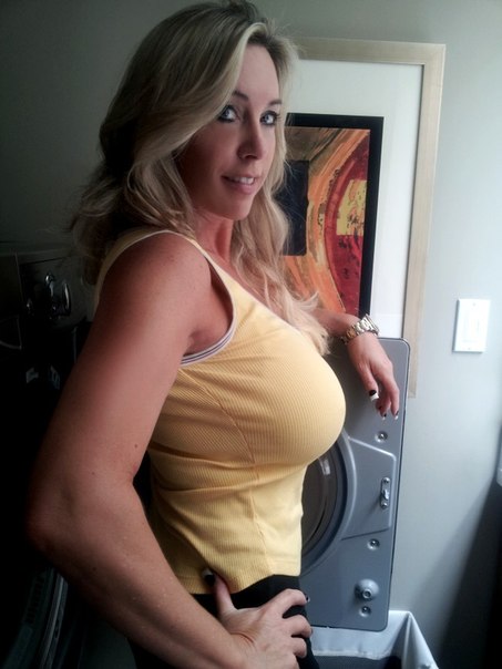 Подборка мамок голых и в нижнем белье в разных позах 7 фото Подборка мамок голых и в нижнем белье в разных позах 7 фото