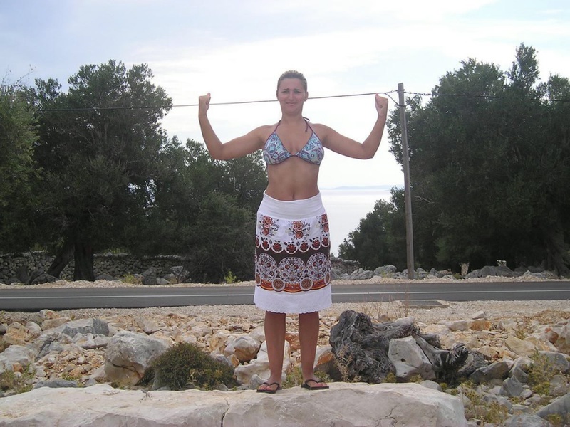 Обнаженные бабы иногда встречаются на пляже 3 фото Обнаженные бабы иногда встречаются на пляже 3 фото