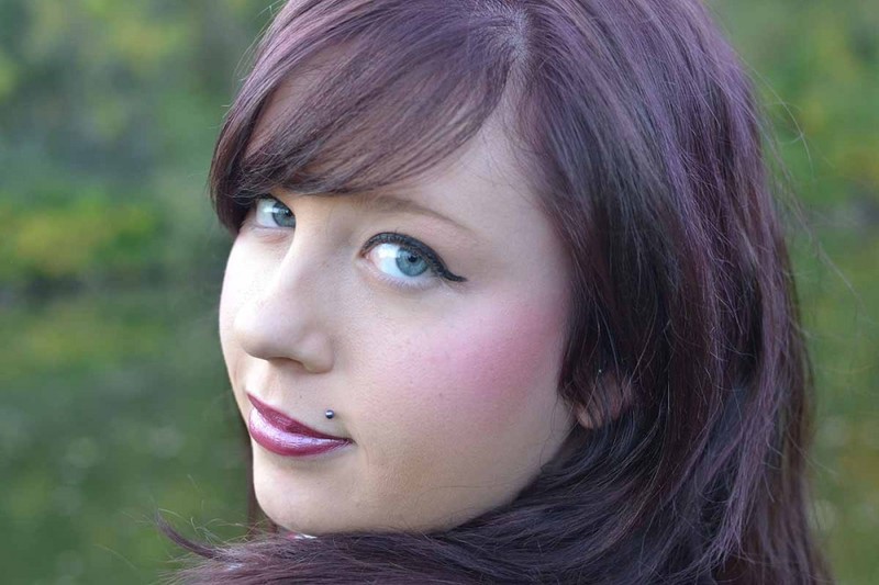 Милая жопастая девка разделась 13 фото Милая жопастая девка разделась 13 фото