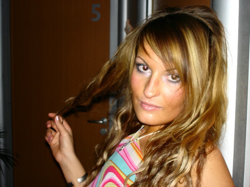 Матерая мамка делает минет и вертит жопой 33 фото Матерая мамка делает минет и вертит жопой 33 фото