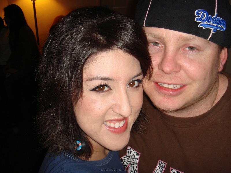 Похотливая грузинка из США пошло позирует для парня дома 5 фото Похотливая грузинка из США пошло позирует для парня дома 5 фото