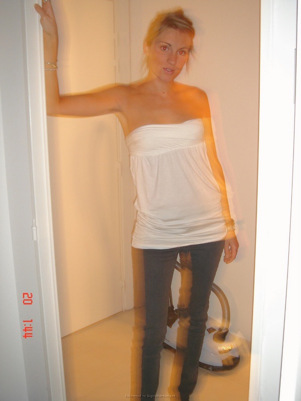 Муж фотографирует жену топлес в свадебном путешествии 6 фото Муж фотографирует жену топлес в свадебном путешествии 6 фото