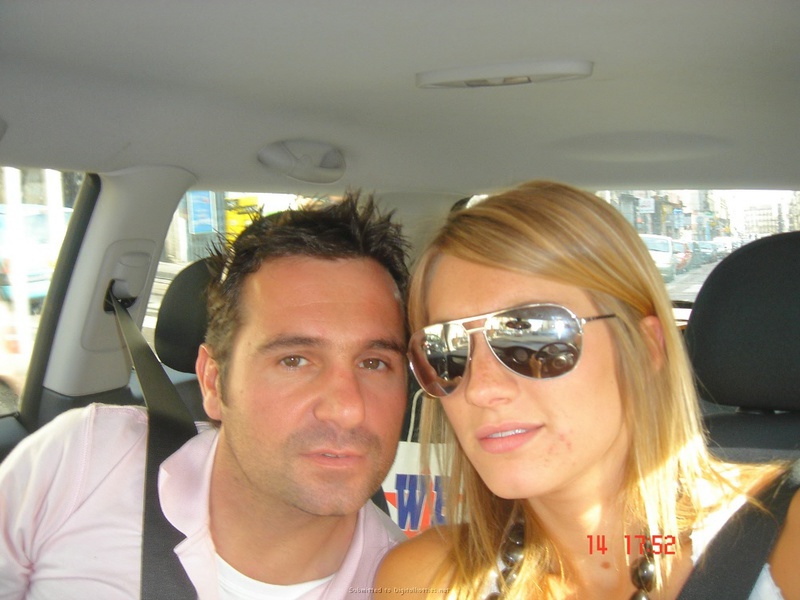 Муж фотографирует жену топлес в свадебном путешествии 4 фото Муж фотографирует жену топлес в свадебном путешествии 4 фото