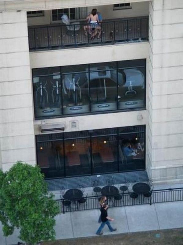 Влюбленные парочки трахнулись в людных местах 14 фото Влюбленные парочки трахнулись в людных местах 14 фото