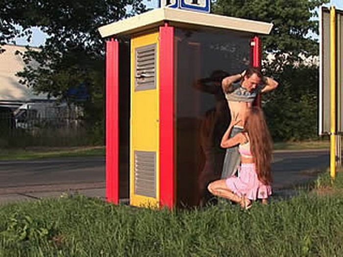 Влюбленные парочки трахнулись в людных местах 15 фото Влюбленные парочки трахнулись в людных местах 15 фото