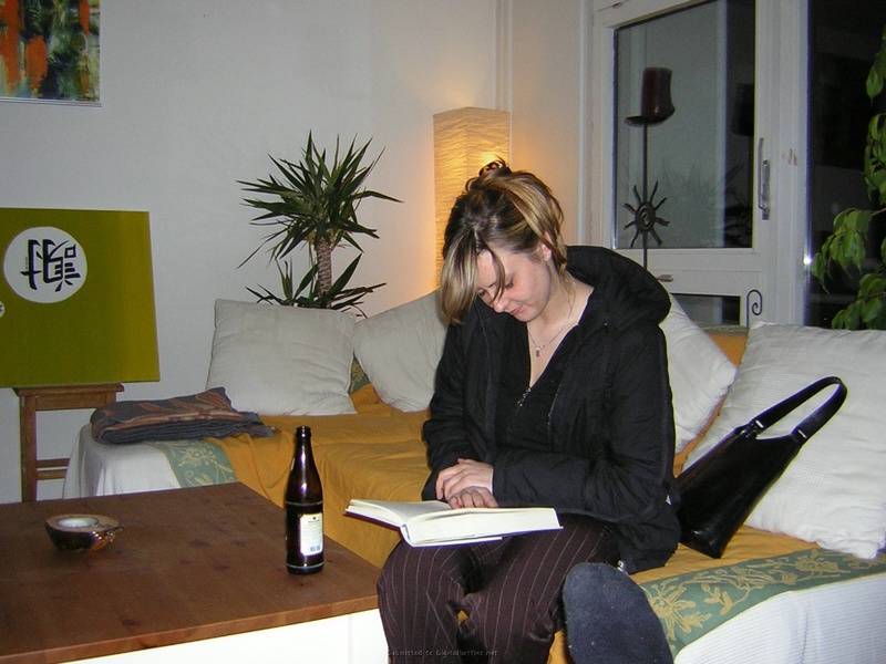 Сексуальная жена фотографируется голой для мужа 4 фото Сексуальная жена фотографируется голой для мужа 4 фото