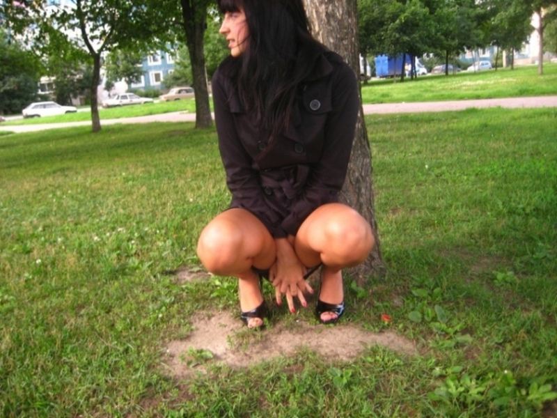 Игривая детка любит позировать в разных нарядах 4 фото Игривая детка любит позировать в разных нарядах 4 фото