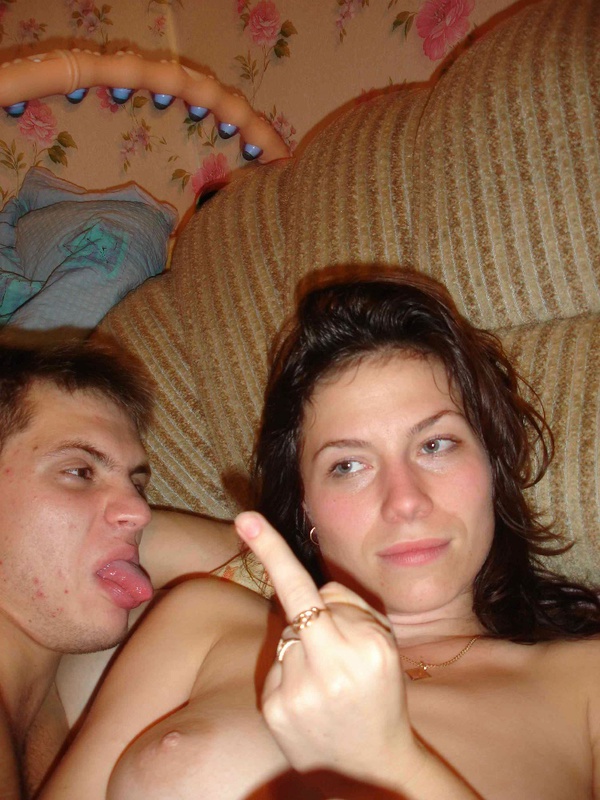 Русская брюнетка позирует для парня голой на свой день рождения 19 фото Русская брюнетка позирует для парня голой на свой день рождения 19 фото