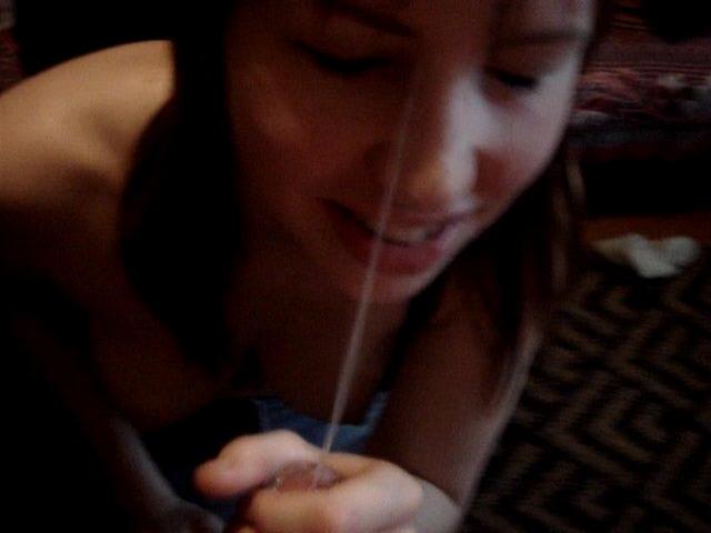 Минетчица в чулках добилась от любовника спермы на лицо 10 фото Минетчица в чулках добилась от любовника спермы на лицо 10 фото