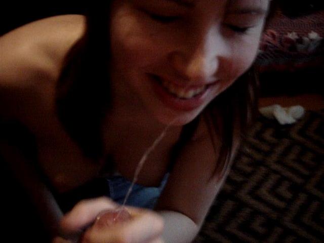 Минетчица в чулках добилась от любовника спермы на лицо 11 фото Минетчица в чулках добилась от любовника спермы на лицо 11 фото