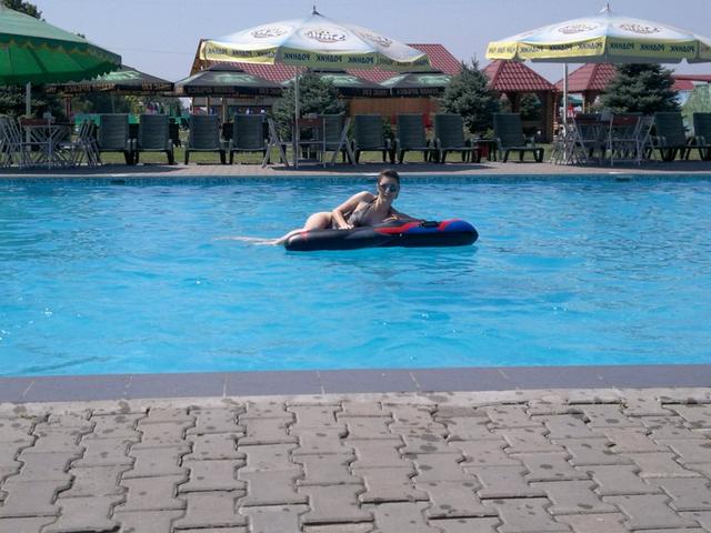 Снимки 18+ молодых девушек из социальных сетей 11 фото Снимки 18+ молодых девушек из социальных сетей 11 фото