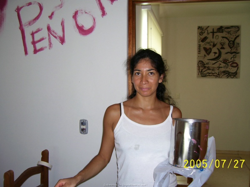 Частные снимки беременной латинки в трусиках дома 6 фото Частные снимки беременной латинки в трусиках дома 6 фото