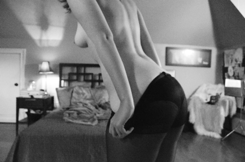 Секси девушка любит выдавать пошлые сюрпризы 27 фото Секси девушка любит выдавать пошлые сюрпризы 27 фото