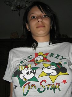 Девица любит возбуждать своего парня