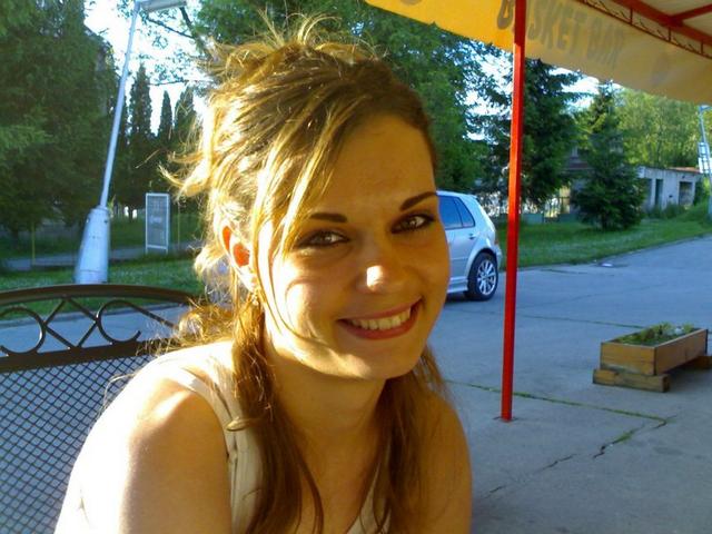 Наглая плутовка показывают класс в отсосе членов 30 фото Наглая плутовка показывают класс в отсосе членов 30 фото