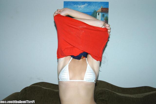 Студентка разогревает парня минетом и сладко трахается 4 фото Студентка разогревает парня минетом и сладко трахается 4 фото