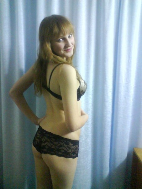 Интимные кадры молодых студенток в общаге и на съемных квартирах 12 фото Интимные кадры молодых студенток в общаге и на съемных квартирах 12 фото