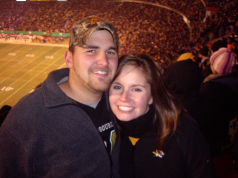 Её парень кончил на живот 5 фото Её парень кончил на живот 5 фото