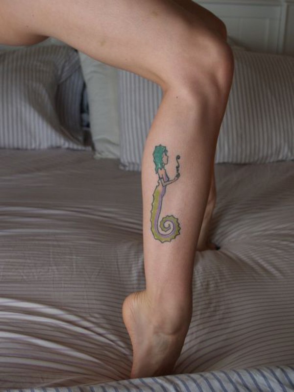 Голая девка в очках разлеглась на двухспальной кровати 24 фото Голая девка в очках разлеглась на двухспальной кровати 24 фото