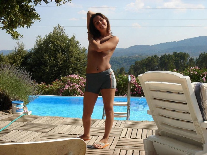 Минет в исполнении шикарной мулатки 2 фото Минет в исполнении шикарной мулатки 2 фото