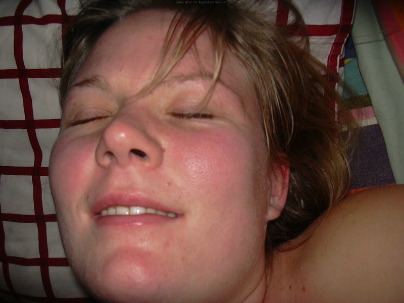 Грудастая кокетка с радостью трахается с партнером 5 фото Грудастая кокетка с радостью трахается с партнером 5 фото