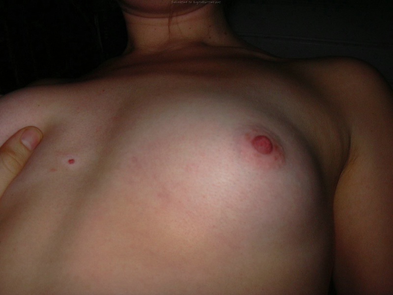 Грудастая кокетка с радостью трахается с партнером 21 фото Грудастая кокетка с радостью трахается с партнером 21 фото