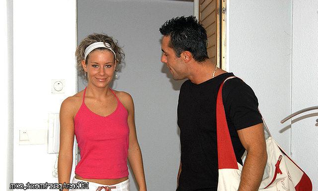 Без презерватива отжарил мамку 1 фото Без презерватива отжарил мамку 1 фото