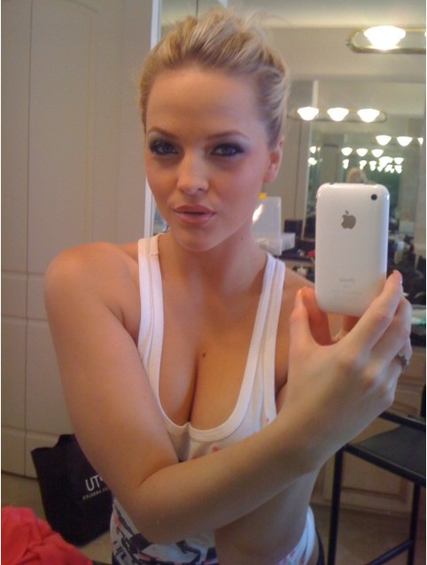 Сексуальные селфи девушек перед зеркалом 10 фото Сексуальные селфи девушек перед зеркалом 10 фото