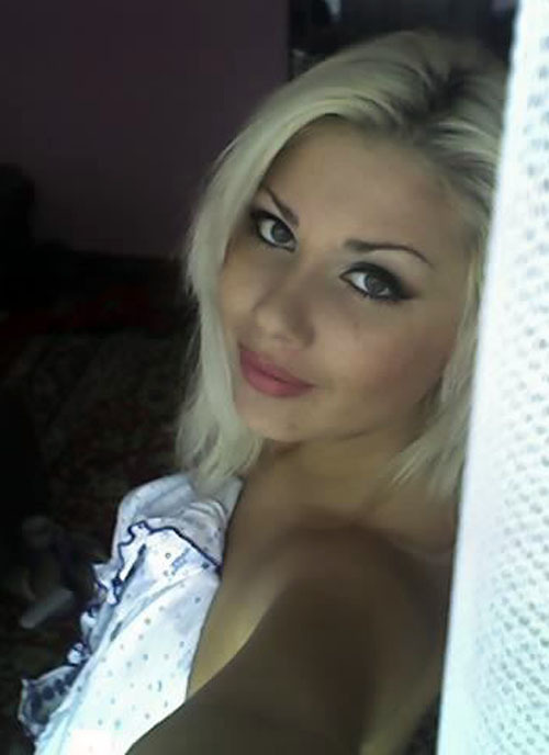 Красивая модель из Москвы на студийных снимках и в жизни 1 фото Красивая модель из Москвы на студийных снимках и в жизни 1 фото