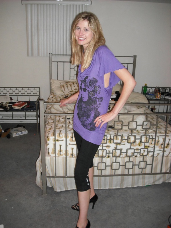 Худая блондинка не носит белья 1 фото Худая блондинка не носит белья 1 фото