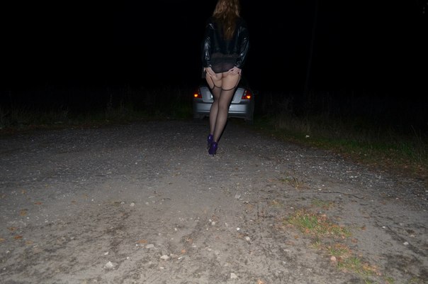 Девушки подставляют голые пилотки и анусы под члены любовников 28 фото Девушки подставляют голые пилотки и анусы под члены любовников 28 фото