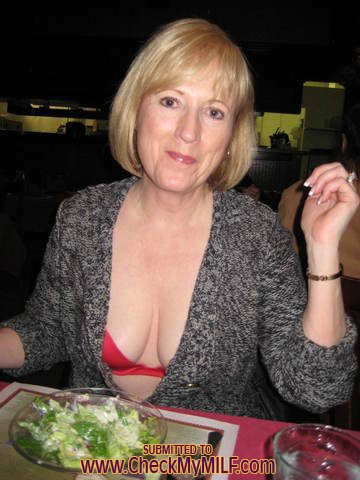 Бывалая мамзель удовлетворяет себя секс игрушкой 11 фото Бывалая мамзель удовлетворяет себя секс игрушкой 11 фото