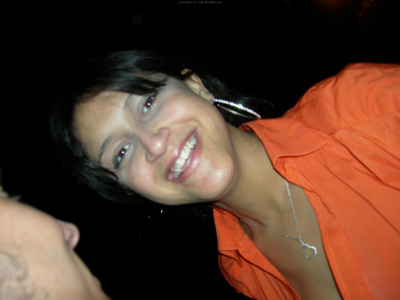 Молодая латинка делает парню домашний минет 28 фото Молодая латинка делает парню домашний минет 28 фото