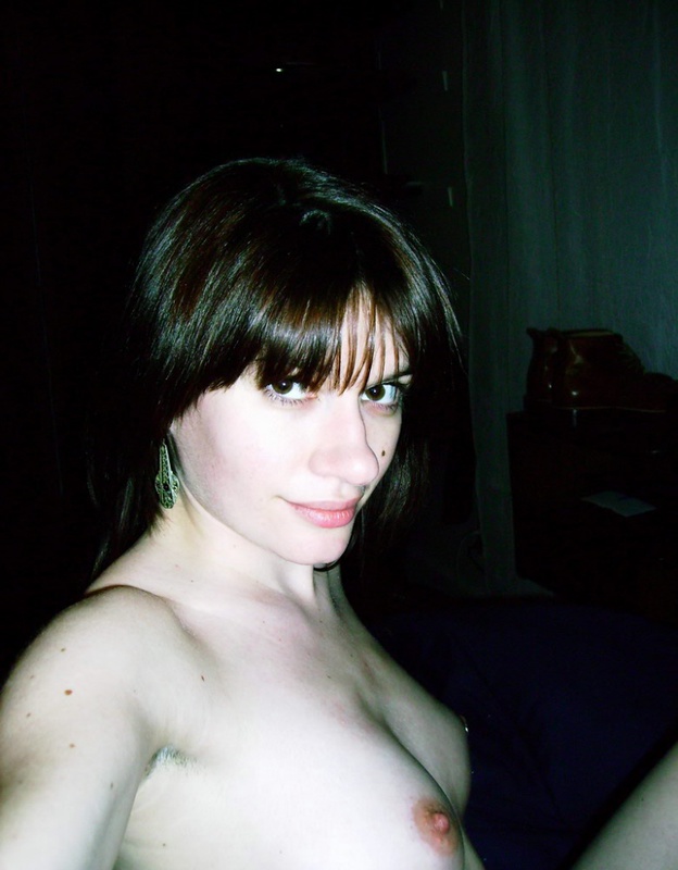 Разделась до гола и показала всю себя 14 фото Разделась до гола и показала всю себя 14 фото